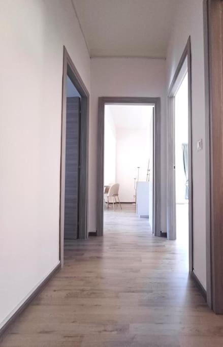 Casa Vacanze Cimone 70 ローマ エクステリア 写真
